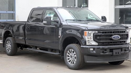 10 Pickup Trucks That Seat 6 People &amp; 10 That Could Never