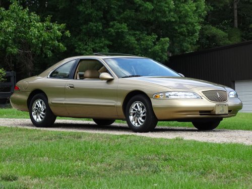 Los coches olvidados de los 1990