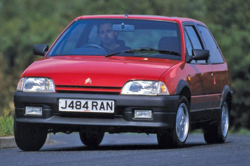 Los coches olvidados de los 1990