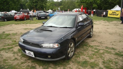 9 all-wheel-drive performance cars that rewrote traction expectations
