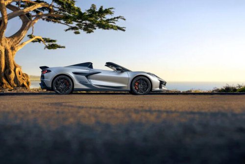 Chevy, Rumor says Chevy will debut an electrified Corvette Grand Sport soon