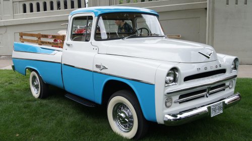 20 Vintage Pickups People Still Love Driving