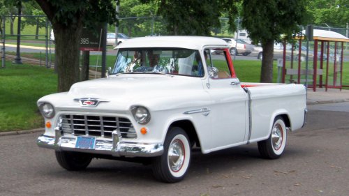 20 Vintage Pickups People Still Love Driving