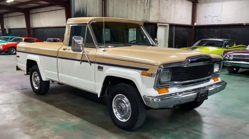 20 Vintage Pickups People Still Love Driving