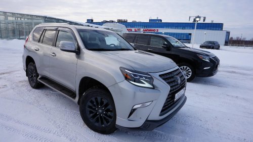 8 SUVs that keep running when others start breaking down