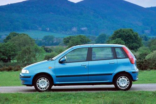 Los brillantes coches que pusieron al mundo sobre ruedas