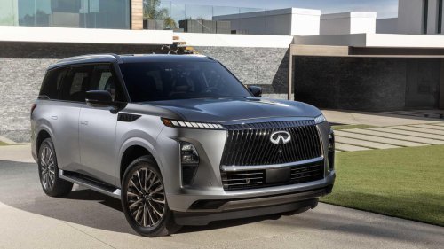 5 luxury SUVs that lose over half their value in 3 years