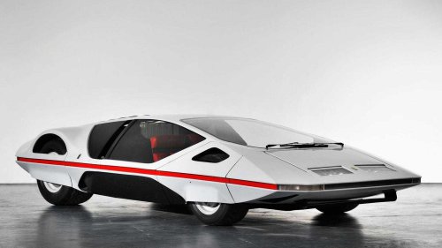 8 Concept Cars That Were Too Futuristic For The Roads
