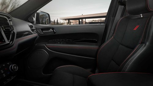 The 2026 Dodge Durango Is The Only Mainstram Mid-size V8 SUV Left