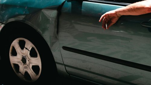 20 Old-School Car Features You Probably Miss