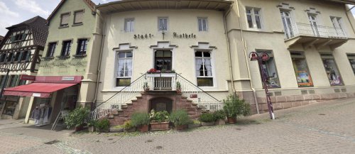 ¿Cuál fue la primera gasolinera del mundo?