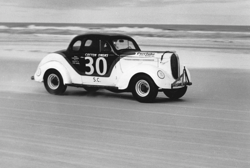 Old-School Raceways Bringing the Speed On Dirt