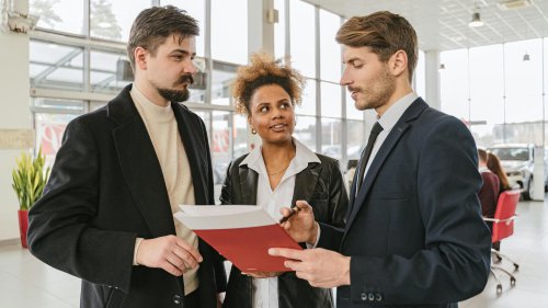 The 10 Worst Things About Owning A Classic Car &amp; 10 Huge Benefits