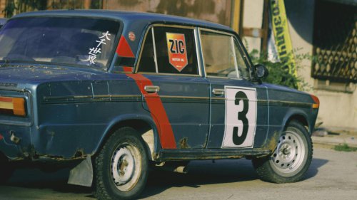 The 10 Worst Things About Owning A Classic Car &amp; 10 Huge Benefits