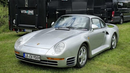 8 sports cars from the 1980s that still look futuristic today