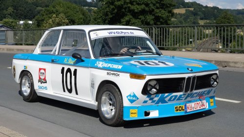10 Classic Cars That Are A Nightmare To Care For &amp; 10 That Are A Dream