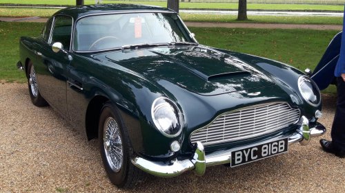 10 Classic Cars That Are A Nightmare To Care For &amp; 10 That Are A Dream