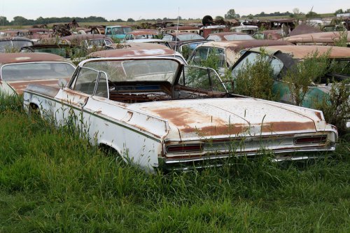 Junkyard gems from Oakleaf Old Cars, South Dakota