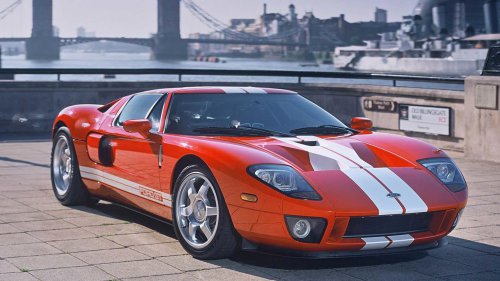 10 Unforgettable Car Designs That Defined The 2000s
