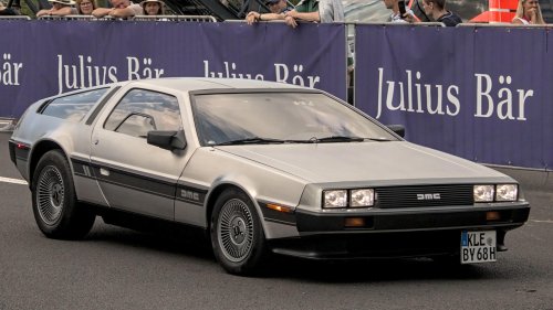 10 Classic Cars That Are A Nightmare To Care For &amp; 10 That Are A Dream