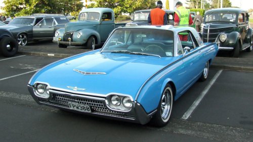 10 Classic Cars That Are A Nightmare To Care For &amp; 10 That Are A Dream