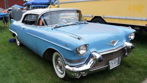 10 Classic Cars That Are A Nightmare To Care For &amp; 10 That Are A Dream