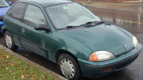 Animals On The Road: 10 Cars Named After Bugs &amp; 10 After Birds