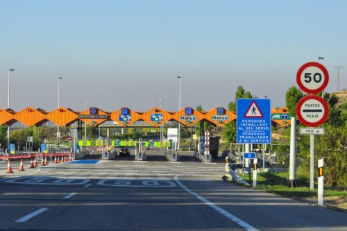 Autopistas de peaje: esto han subido los precios antes de la operación salida de Semana Santa