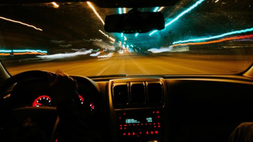 10 Cars That Are Terrible For Night Driving &amp; 10 Amazing Ones