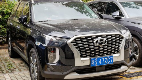 10 Cars That Are Terrible For Night Driving &amp; 10 Amazing Ones