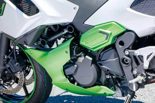 フォルクスワーゲン | レクサス | アキュラ | キャデラック | キア | スズキ | アルファロメオ | オペル | アルピーヌ | アストンマーティン | ベントレー | シボレー | クライスラー | フェラーリ | フォード | ジャガー | ジープ | ランボルギーニ | ランドローバー | ロータス | マクラーレン | プジョー | ルノー | ロールス・ロイス | スマート | シトロエン | フィアット | トヨタ | ヤマハ | マツダ | マセラティ | ブガッティ | ビュイック | ダッジ | クプラ | テスラ | ホンダ | ヒョンデ | インフィニティ | メルセデス・ベンツ | メルセデス | ジェネシス | スバル | ポルシェ | シュコダ | いすゞ | カワサキ「6-SPEED AT（6速オートマチックトランスミッション）」を解説｜多彩なモードに対応する変幻自在の次世代ミッション！