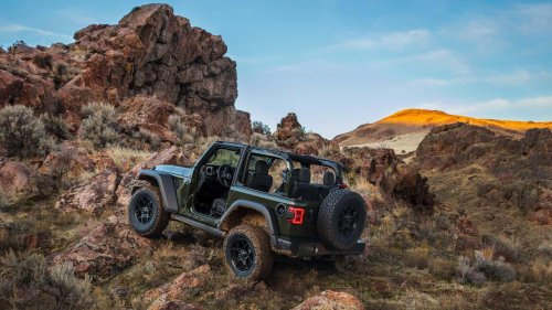 Jeep Wrangler dominates off-road SUV market amidst rival competition