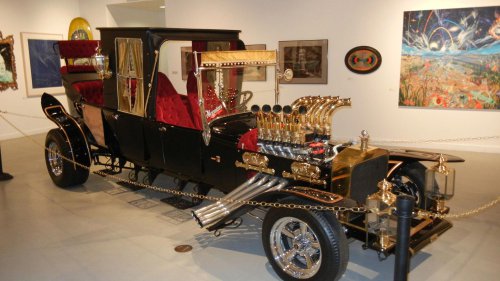 10 Fictional Cars We Wish Were Real &amp; 10 We'd Never Drive