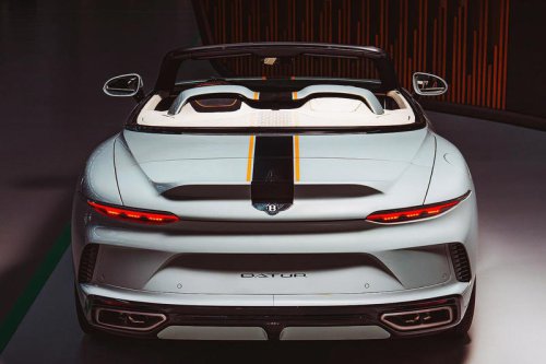 ベントレー | メルセデス・ベンツ | アストンマーティン | シトロエン | ホンダ | ヒョンデ | インフィニティ | ランボルギーニ | ランドローバー | マクラーレン | フォルクスワーゲン | フィアット | スマート | トヨタ | シボレー | レクサス | アルピーヌ | クライスラー | フェラーリ | フォード | ジャガー | ジープ | ロータス | プジョー | ルノー | ロールス・ロイス | スバル | メルセデス | アルファロメオ | アルピナ | オペル | ポルシェ | ボルボ | シュコダ | ブガッティ | ジェネシス | スズキ | テスラ | ビュイック | ダイハツ | クプラ | アウディ | キャデラック | ベントレーが「バトゥール コンバーチブル」を初公開。史上最強のW12を搭載したカスタムメイドのオープンモデル