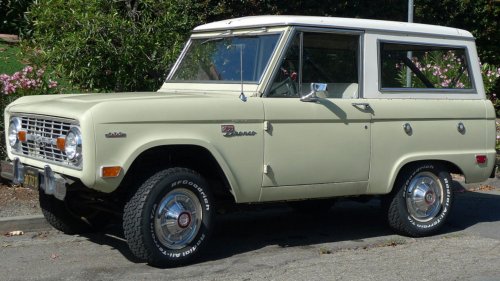 20 Boxy Car Designs We Still Love