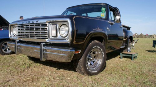 8 Retro pickups with muscle car parts