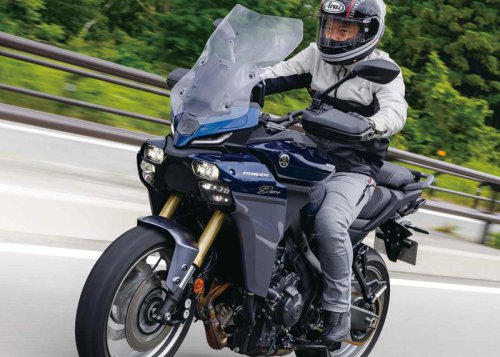 【レビュー】ヤマハ「トレーサー9 GT+ Y-AMT ABS」インプレ｜ACC・Y-AMT・BSD・UBS・KADSなどなど先進機能満載のスポーツツアラー