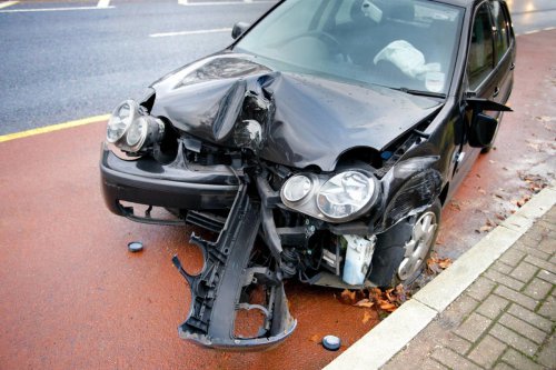 Uno de cada 22 coches dañados en España arrastra un accidente grave en su historial, pero lo puedes descubrir fácilmente