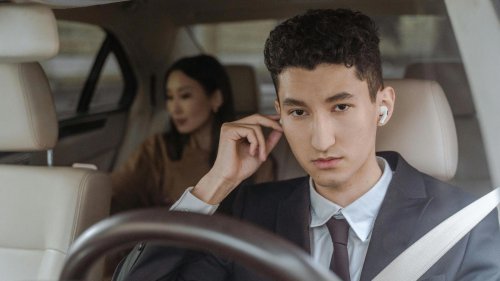 20 Driving Rules No One Follows (But Totally Should)