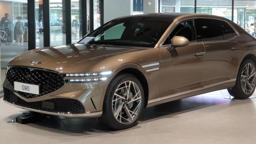 10 Car Brands With The Most Models On The Road &amp; 10 With The Least