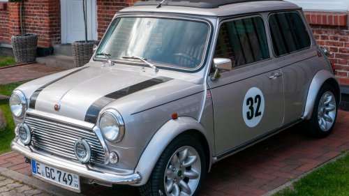 10 Car Brands With The Most Models On The Road &amp; 10 With The Least