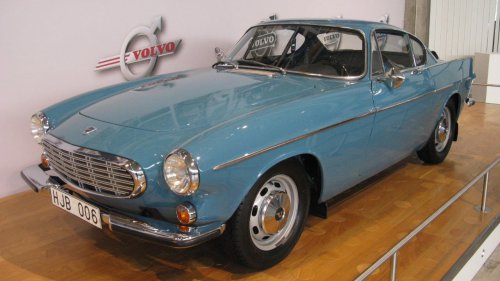 9 classic cars that mechanics say were built to last