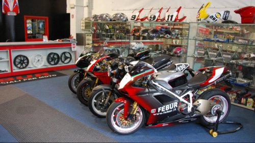 20 Reasons People Prefer Motorcycles Over Cars