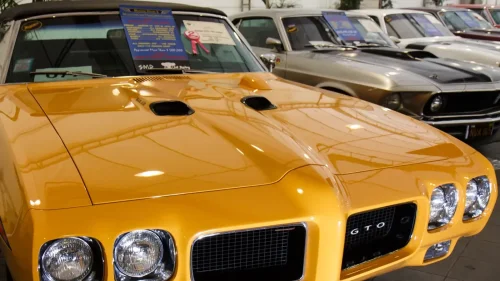 Muscle cars that looked fast but delivered weak performance