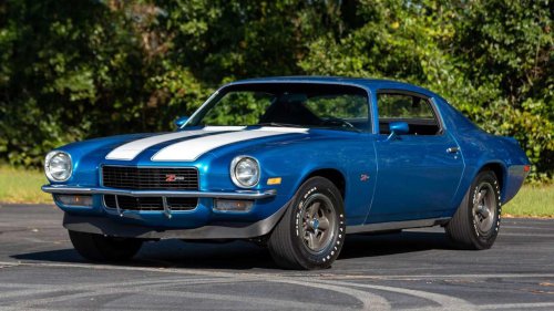 Would You Save This Ultra-Rare 1970 Camaro Z/28 RS Split-Bumper From The Junkyard?