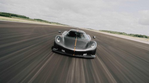 Koenigsegg, Koenigsegg 'Ghost Grip' tire trademark sounds like a top speed record is near
