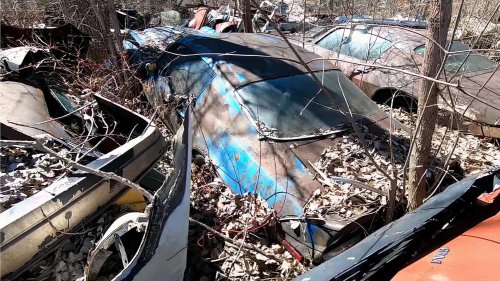 Would You Save This Ultra-Rare 1970 Camaro Z/28 RS Split-Bumper From The Junkyard?