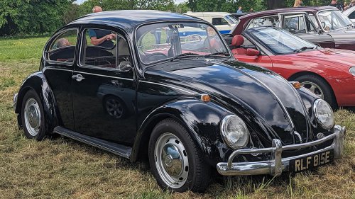 8 classic ’60s cars guaranteed to turn heads