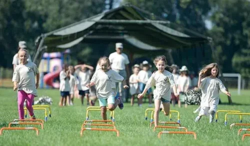 15 Gym Class Activities That Would Never Be Allowed Now