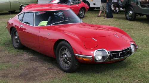 12 Sports cars with timeless designs